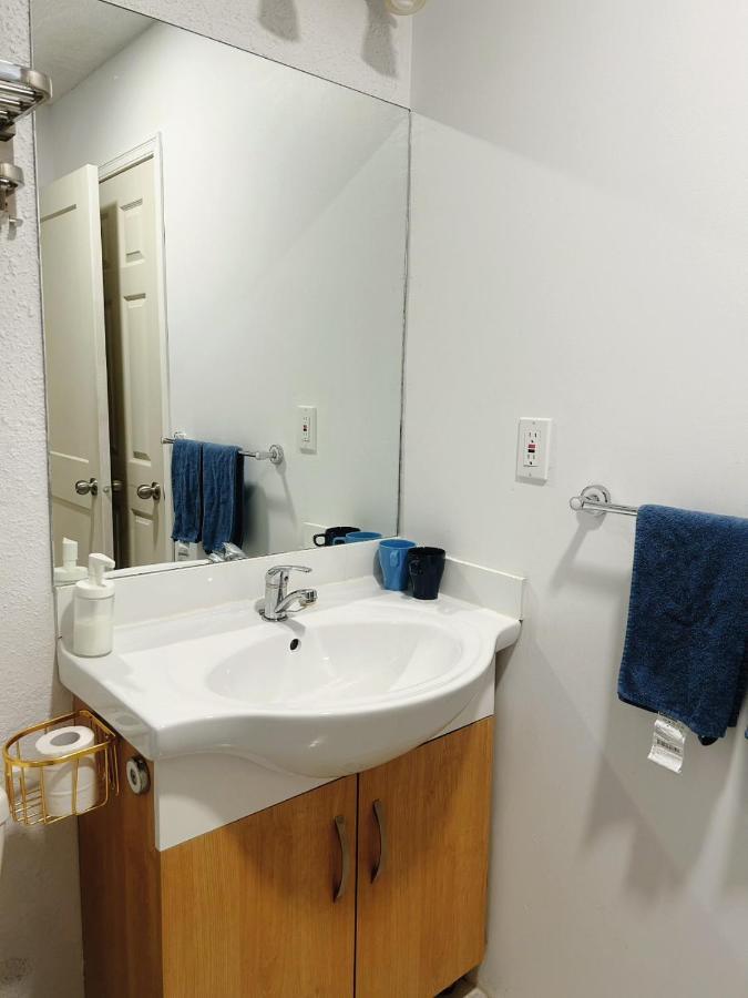ריצ'מונד Private Suite With Separated Entrance Monica'S Home מראה חיצוני תמונה